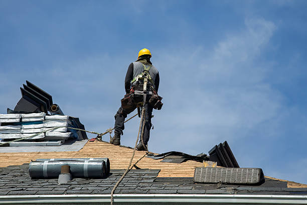Professional Roof Replacement technician working in Midlothian, IL